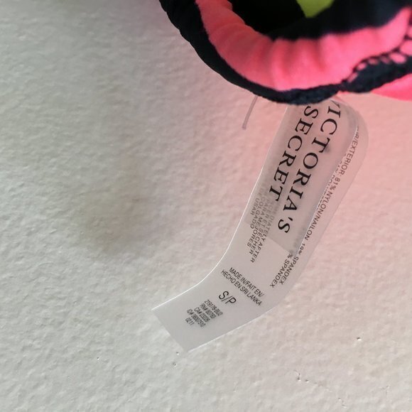 Victoria’s Secret Swim Striped Bikini Top Bra - Picture 2 of 5